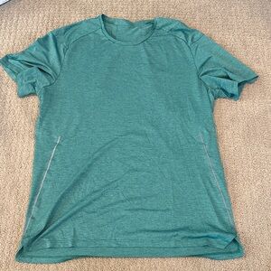 Men's Green lululemon running shirt